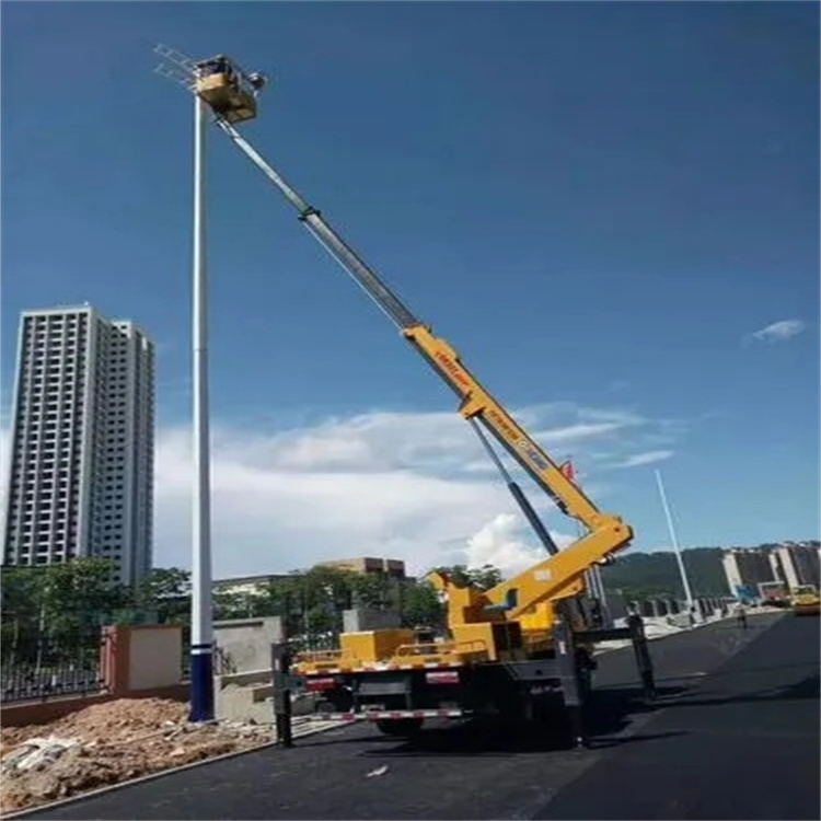 河东维修路灯的曲臂升降车出租