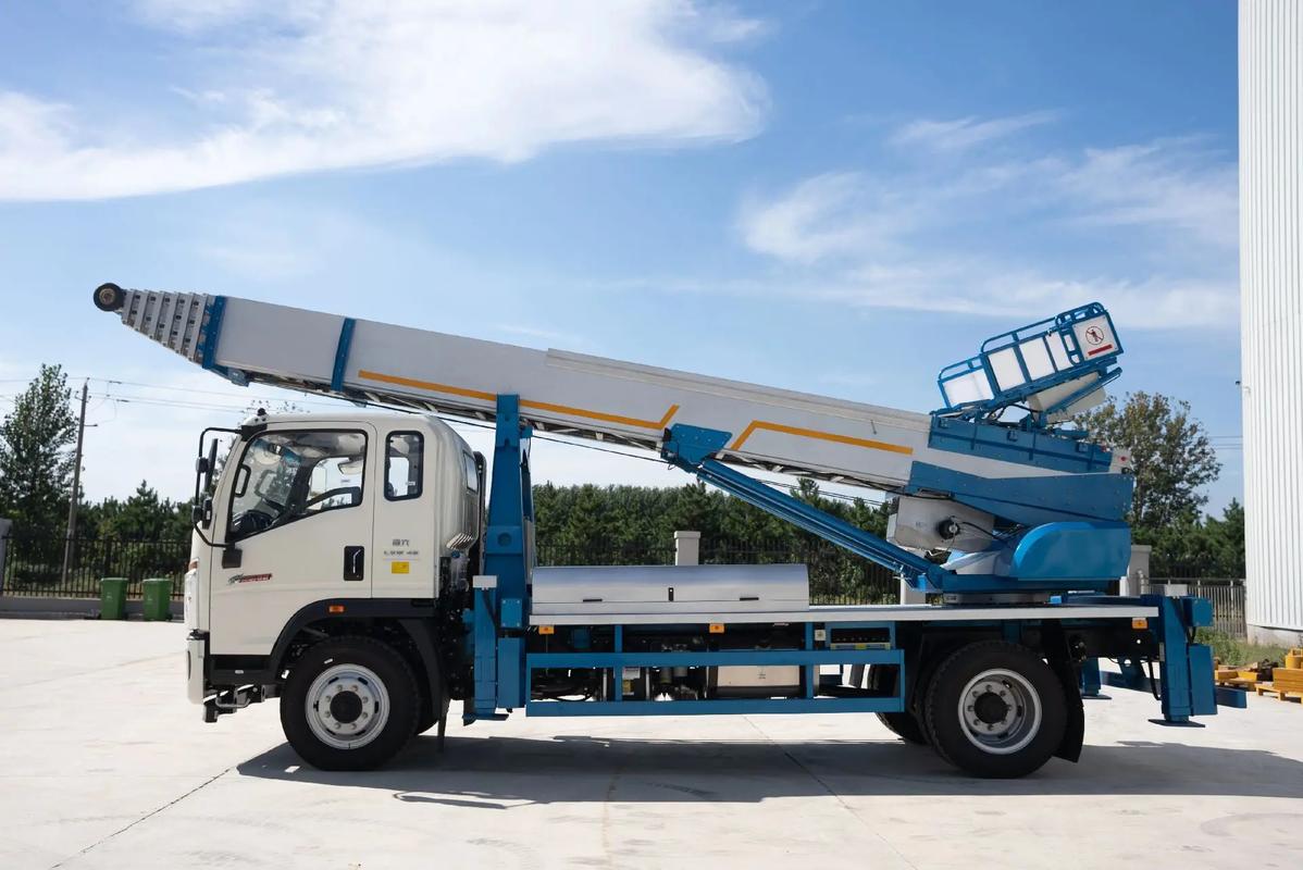 河东云梯上料车租赁费用